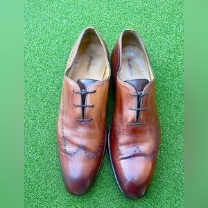 Magnanni Men’s Lima Wingtip leather oxford Shoes in color Cognac Size 11.5